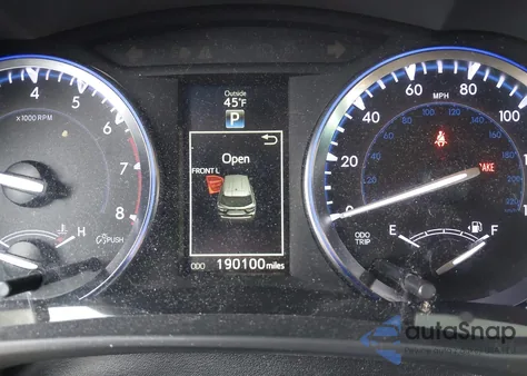 2014 Toyota Highlander Limited V6 z USA, uszkodzony, nr VIN 5TDDKRFH5ES031617